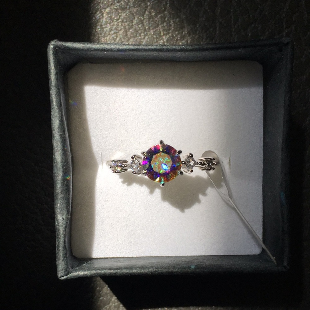 Fragrant Jewels ring sz 7